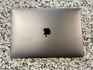 Apple MacBook Air A2337 13in 256GB SSD M1 8GB Laptop 2020